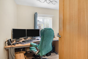 Bedroom- click for photo gallery